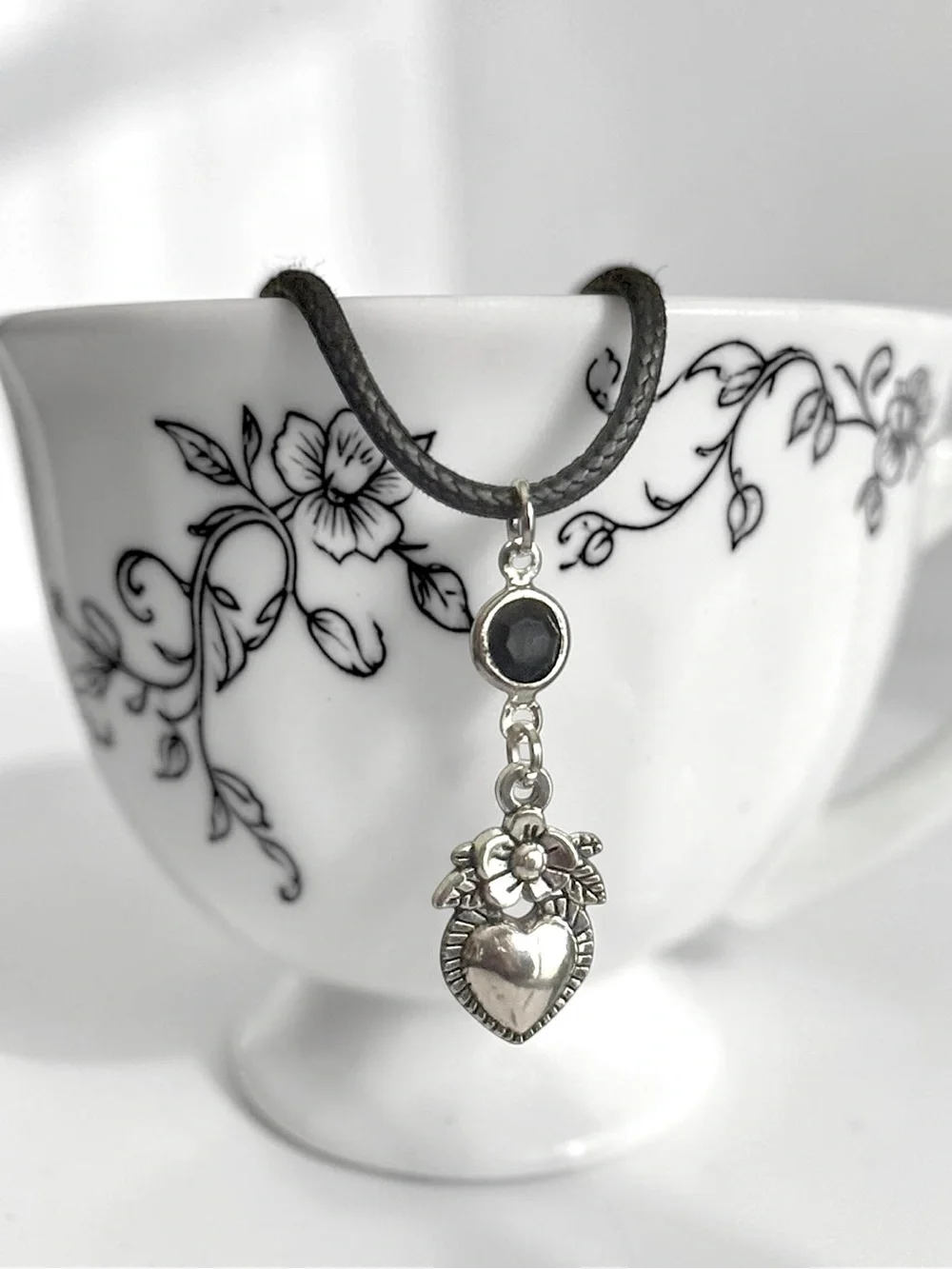 Fashion Jewelry delicate silver